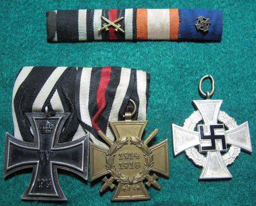 STUNNING WWI SET OF GERMAN MEDALS