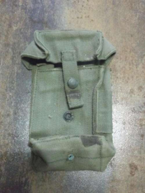 OLD SOUTH AFRICAN ARMY WEBBING AMMO POUCH