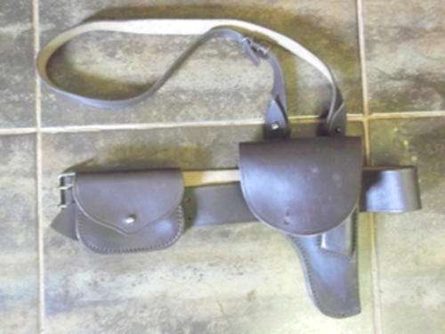 OLD SOUTH AFRICAN POLICE BROWN LEATHER BELT AND SHOULDER HOLSTER