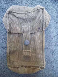OLD SOUTH AFRICAN ARMY AMMO POUCH