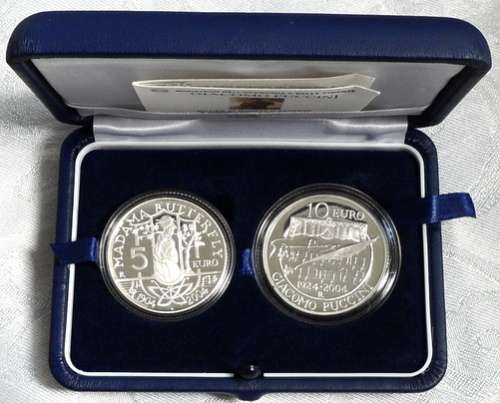 ITALY 2004  PROOF SILVER 5 AND 10 EURO  BOXED "GIACOMO PUCCINI"