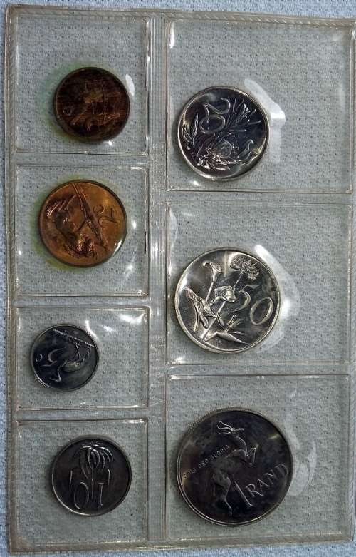 1985 UNC COIN SET S.A.M.