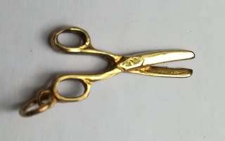 9K GOLD CHARM FOR BRACELET "SCISSORS" 1.2 G