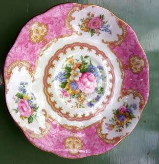 ROYAL ALBERT **LADY CARLISLE** 4 X SAUCERS **BID SAUCER**