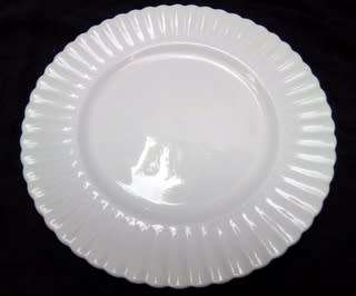 ROYAL ALBERT BONE CHINA ENGLAND **REVERIE** 4 X DINNER PLATES **BID PER ITEM** 260MM DIAMETER