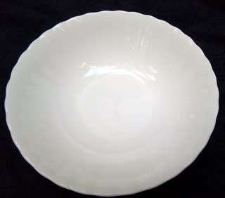 ROYAL ALBERT BONE CHINA ENGLAND **REVERIE** 4 X SOUP/CEREAL BOWLS **BID PER ITEM** 155X60MM