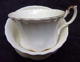 ROYAL ALBERT BONE CHINA ENGLAND **VAL D'OR** CUP AND SUGAR BOWL **GOLD BADLY WORN ON BOTH**