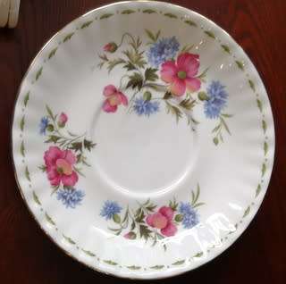 ROYAL ALBERT LARGE BIRTHDAY CUP AND SAUCER "AUGUST" POPPY CUP DIAMETER 110MM PLATE 165MM