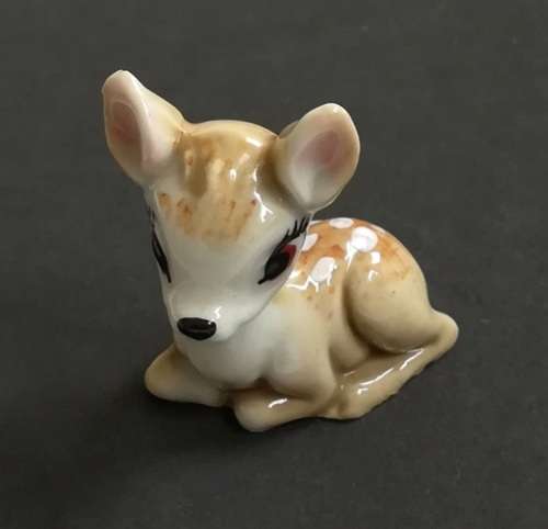 WADE -THE HAT BOX SERIES - 1ST ISSUE SET 2 1956-1965 BAMBI 40X35MM
