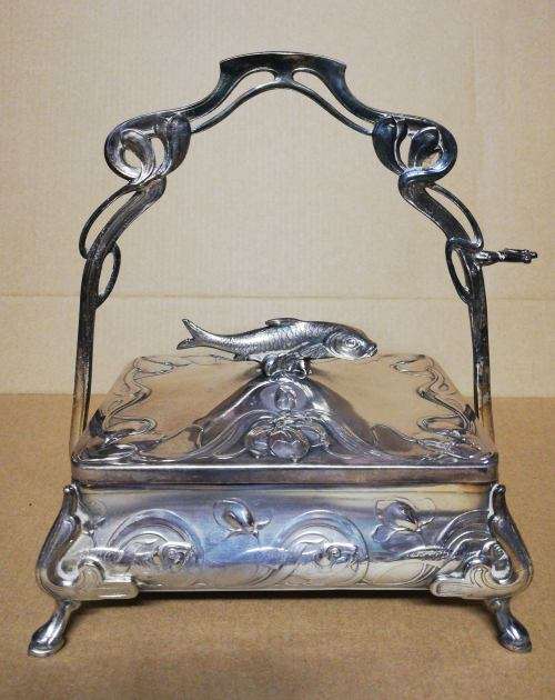 W M F ART NOUVEAU SARDINE SERVERS/DISHES - ORIGINAL GLASS **EXCELLENT** 220MM