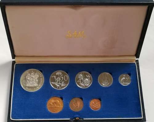 REPUBLIC 1976 PROOF SET S A M BLUE BOX