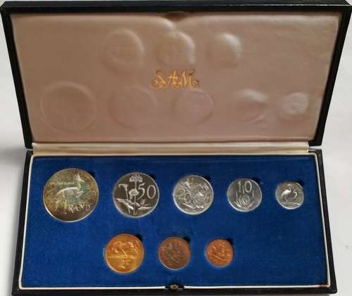 REPUBLIC 1978 PROOF SET S A M BLUE BOX