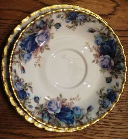 ROYAL ALBERT BONE CHINA ENGLAND **MOONLIGHT ROSE** 6 X TRIOS
