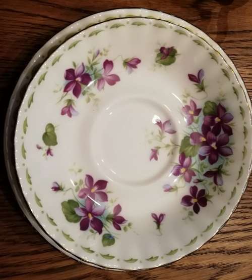 ROYAL ALBERT BONE CHINA ENGLAND FEBRUARY TRIO