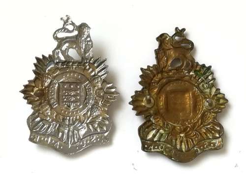 SA ADMIN SERVICE CORPS COLLAR BADGES X 2