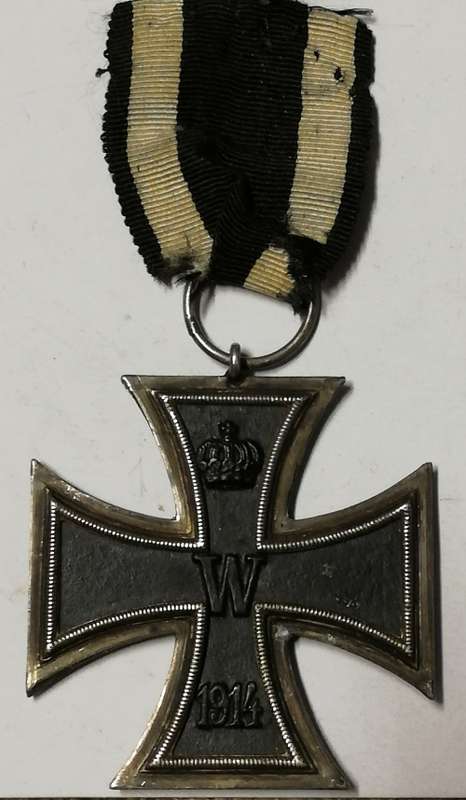 WW1 GERMAN IMPERIAL IRON CROSS 2ND CLASS-MAKER ON RING YWNY? (HARD TO SEE)