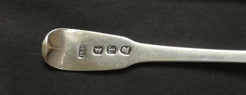 GEORGIAN SILVER LONDON 1815 STERLING MUSTARD/SALT SPOON 100MM 10 GRAMS