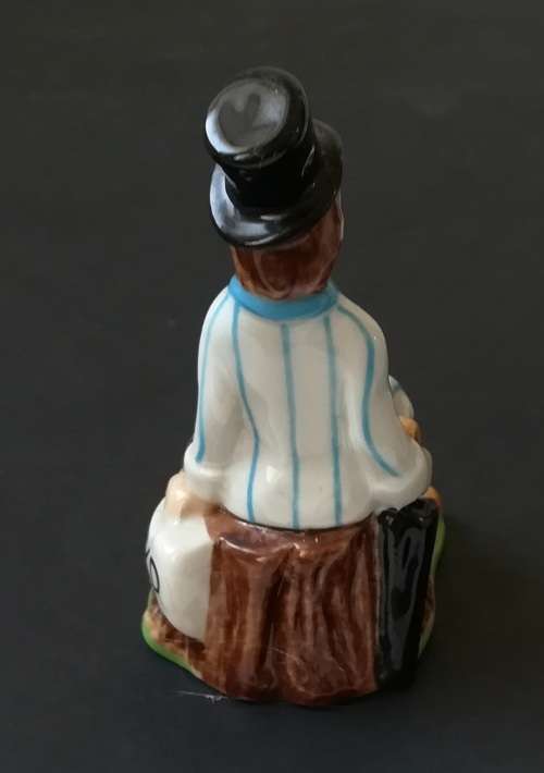 WADE - PETER PAN COLLECTION 2002 **LIMITED EDITION**  "JOHN"