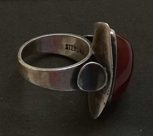 VINTAGE WW2 MID CENTURY MODERNIST STERLING SILVER + AMBER RING -SIZE **M**