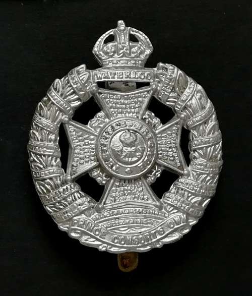 BRITISH ARMY  THE PRINCE CONSORTS OWN RIFLE BRIGADE CAP BADGE 40X45MM