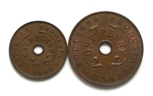 SOUTHERN RHODESIA 1943 1/2 + 1 PENNY