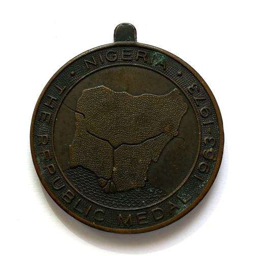NIGERIA MEDAL FOR 10TH ANNIVERSARY OF REPUBLIC 1963-1973 36MM