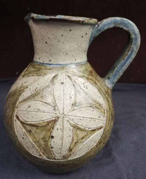 RORKES DRIFT POTTERY - EURIEL MBATHA 1985 JUG 170MM **EXCELLENT**