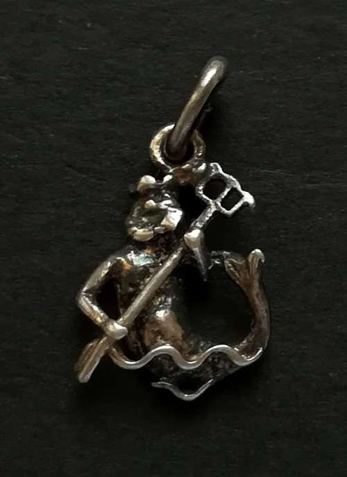 STERLING SILVER CHARM DANNLES HALF MAN/HALF SEA CREATURE 15MM
