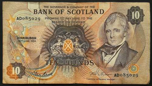 1982 BANK OF SCOTLAND 10 POUNDS NOTE *PIN HOLES*