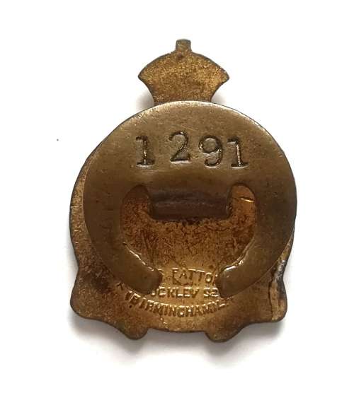 BRITISH EMPIRE SERVICE LEAGUE LIFE MEMBER BUTTONHOLE BADGE 20X25MM