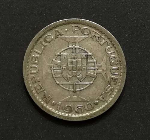 MOZAMBIQUE 1960 SILVER 5 ESCUDOS