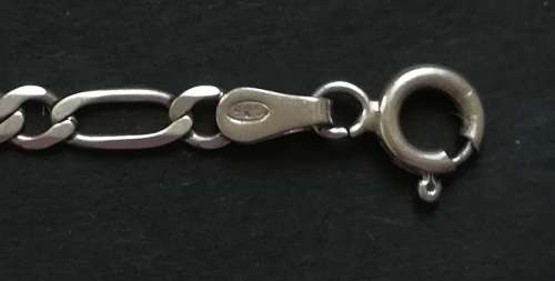 STERLING SILVER ITALY BRACELET 180MM 2.3 GRAMS