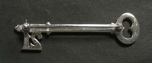 STERLING SILVER `21`` BROOCH 50MM