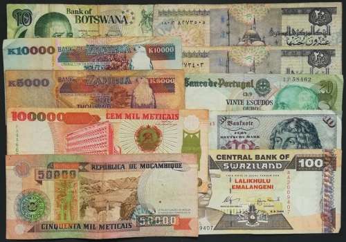 MIXED LOT OF 10 WORLD BANK NOTES