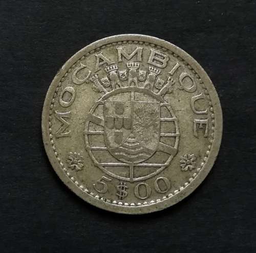 MOZAMBIQUE 1960 SILVER 10 ESCUDOS