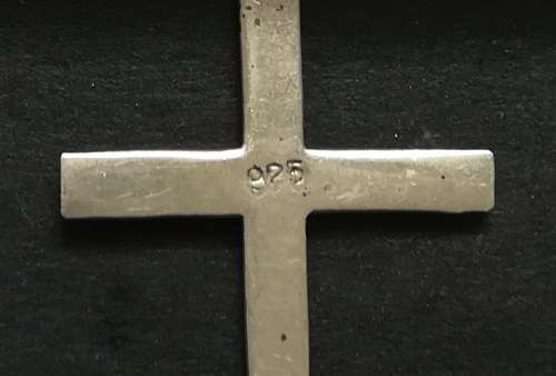 STERLING SILVER CROSS PENDANT 15 X 30MM