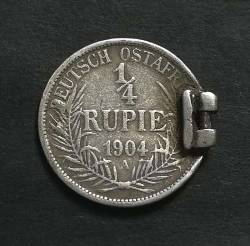 GERMAN EAST AFRICA 1904A 1/4 RUPEE SILVER MOUNT
