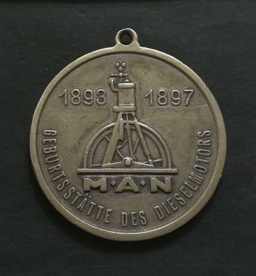 VINTAGE MEDAL PENDANT M A N 1893-1897 RUDOLF DIESEL 35MM