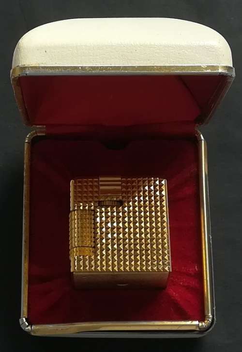 VINTAGE IPPAG DICE LIGHTER 25X25X25MM **EXCELLENT**