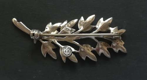 STERLING SILVER PALM LEAF BROOCH  20 X 50MM 5.3G