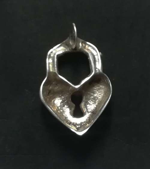 855 SILVER LOCK PENDANT 13X20MM