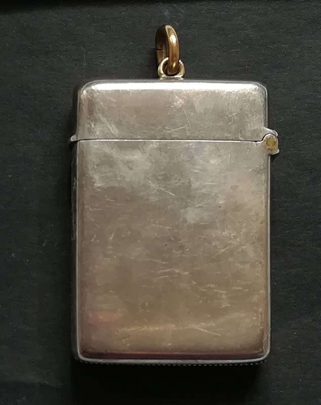 STERLING SILVER BIRMINGHAM 1898 (GOLD RING + HINGE) VESTA CASE 30 X 45MM 35.5 GRAMS