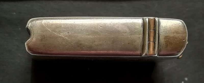 STERLING SILVER BIRMINGHAM 1898 (GOLD RING + HINGE) VESTA CASE 30 X 45MM 35.5 GRAMS