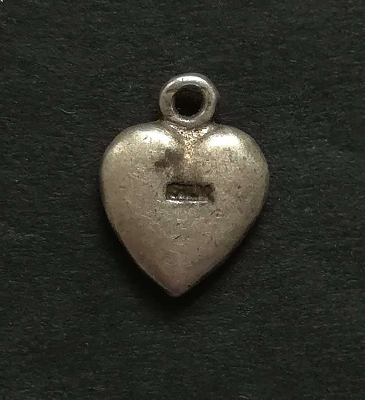 STERLING SILVER CHARM - SMALL HEART 8 X 10MM 1GRAMS