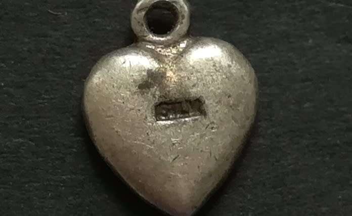 STERLING SILVER CHARM - SMALL HEART 8 X 10MM 1GRAMS