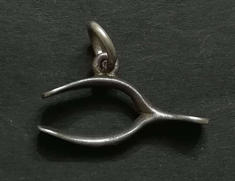 STERLING SILVER CHARM - WISHBONE 12 X 25,, 1.5 GRAMS