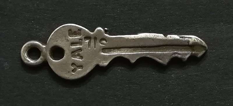 STERLING SILVER CHARM - YALE KEY 8 X 25MM 1.4 GRAMS