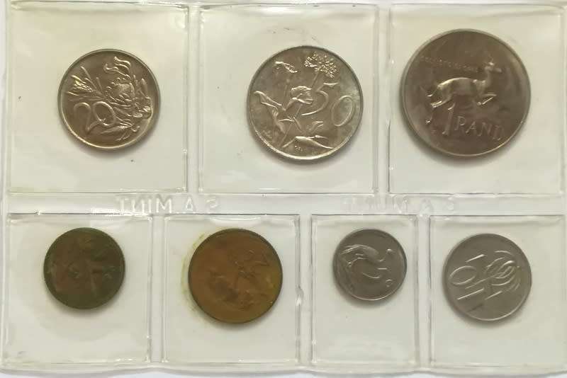 S A 1981 S A M COIN PACK SET