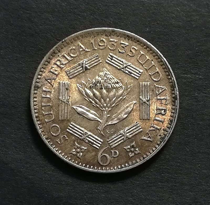 UNION 1933 6 PENCE