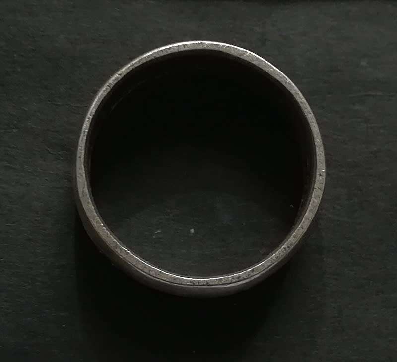1896 TRENCH CART 2 SHILLINGS RING SIZE3 S